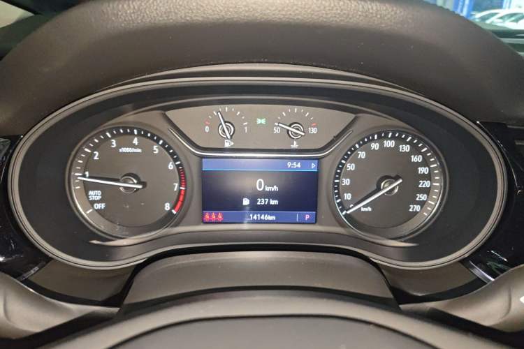 Used Buick Regal 2024 25T Deluxe Edition Instrument Cluster
