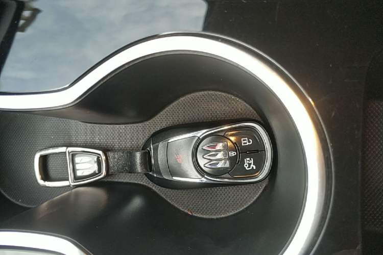 Used Buick Regal 2024 28T Luxury Edition Interior 1