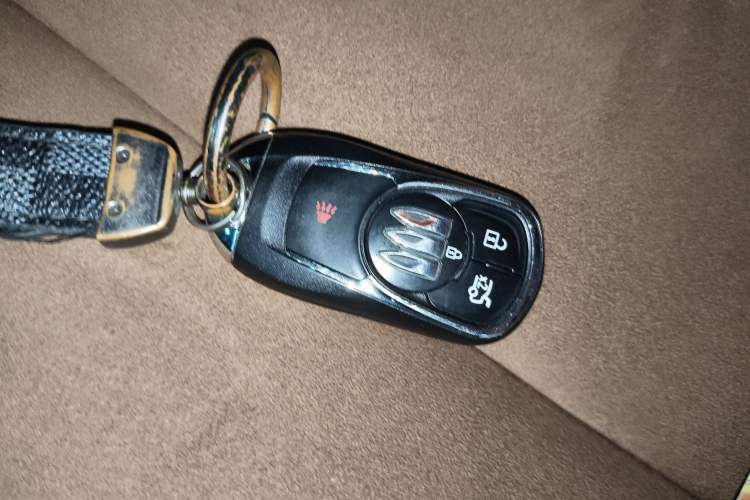 Used Buick Regal 2024 28T Luxury Edition Interior 1