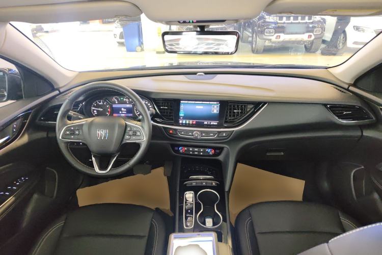 Used Buick Regal 2024 25T Deluxe Edition Interior 2