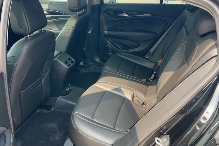 Used Buick Regal 2024 Revised 25T Ultra-Comfort Edition Interior 3