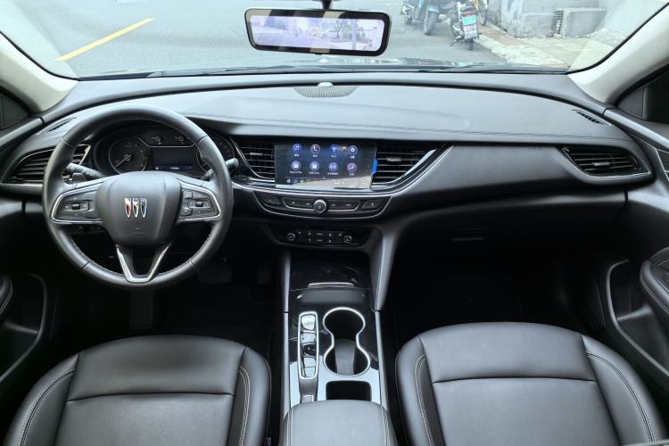 Used Buick Regal 2024 25T Deluxe Edition Interior 6
