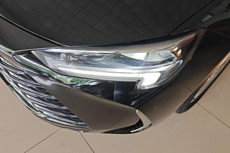 Used Buick Regal 2024 25T Deluxe Edition Left Front Headlight