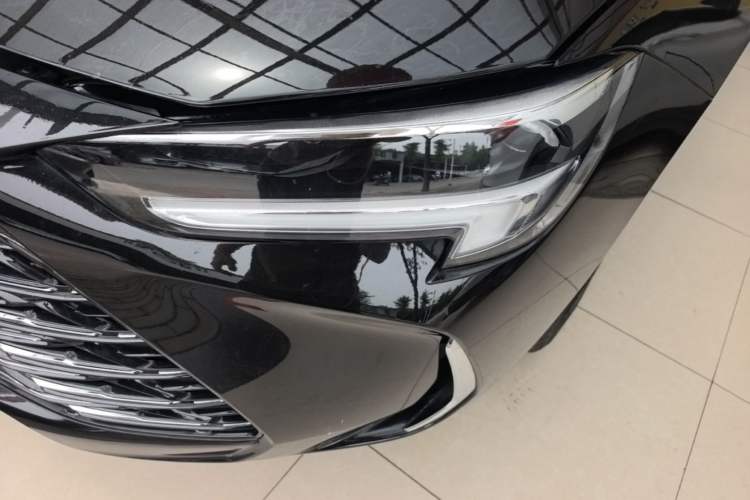 Used Buick Regal 2024 25T Deluxe Edition Left Front Headlight