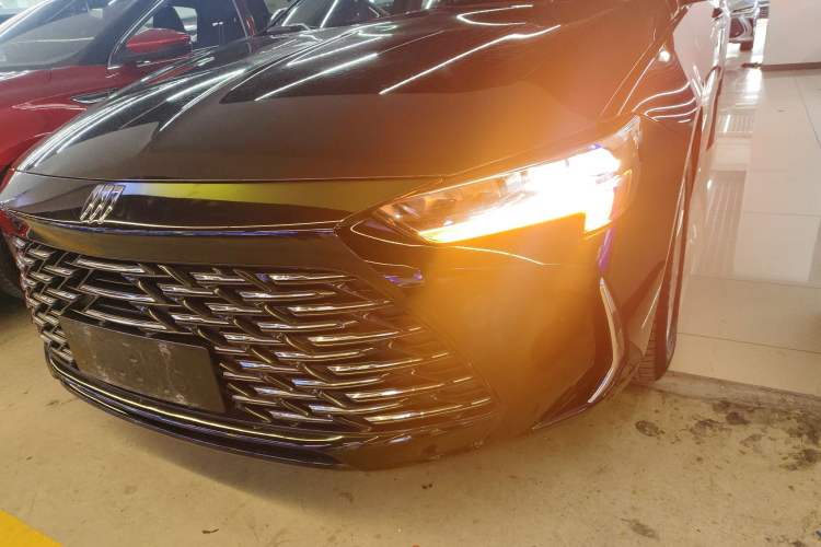 Used Buick Regal 2024 25T Deluxe Edition Left Front Headlight