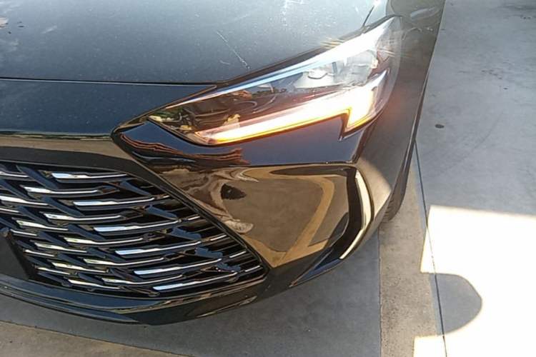 Used Buick Regal 2024 25T Deluxe Edition Left Front Headlight