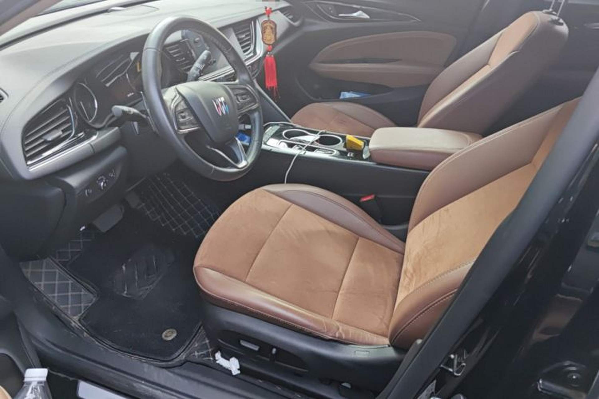 Used Buick Regal 2024 28T Luxury Edition Left Front Seat