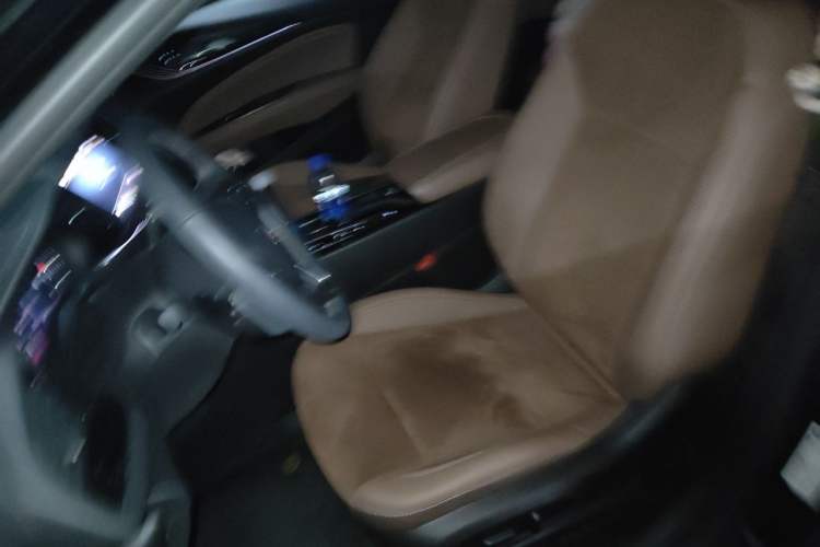 Used Buick Regal 2024 28T Luxury Edition Left Front Seat