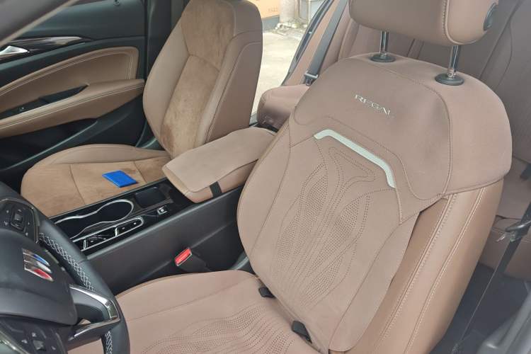 Used Buick Regal 2024 28T Luxury Edition Left Front Seat