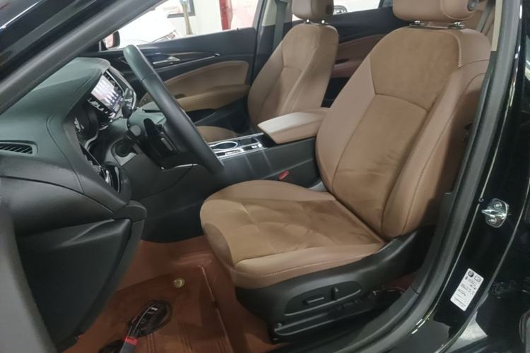 Used Buick Regal 2024 28T Luxury Edition Left Front Seat