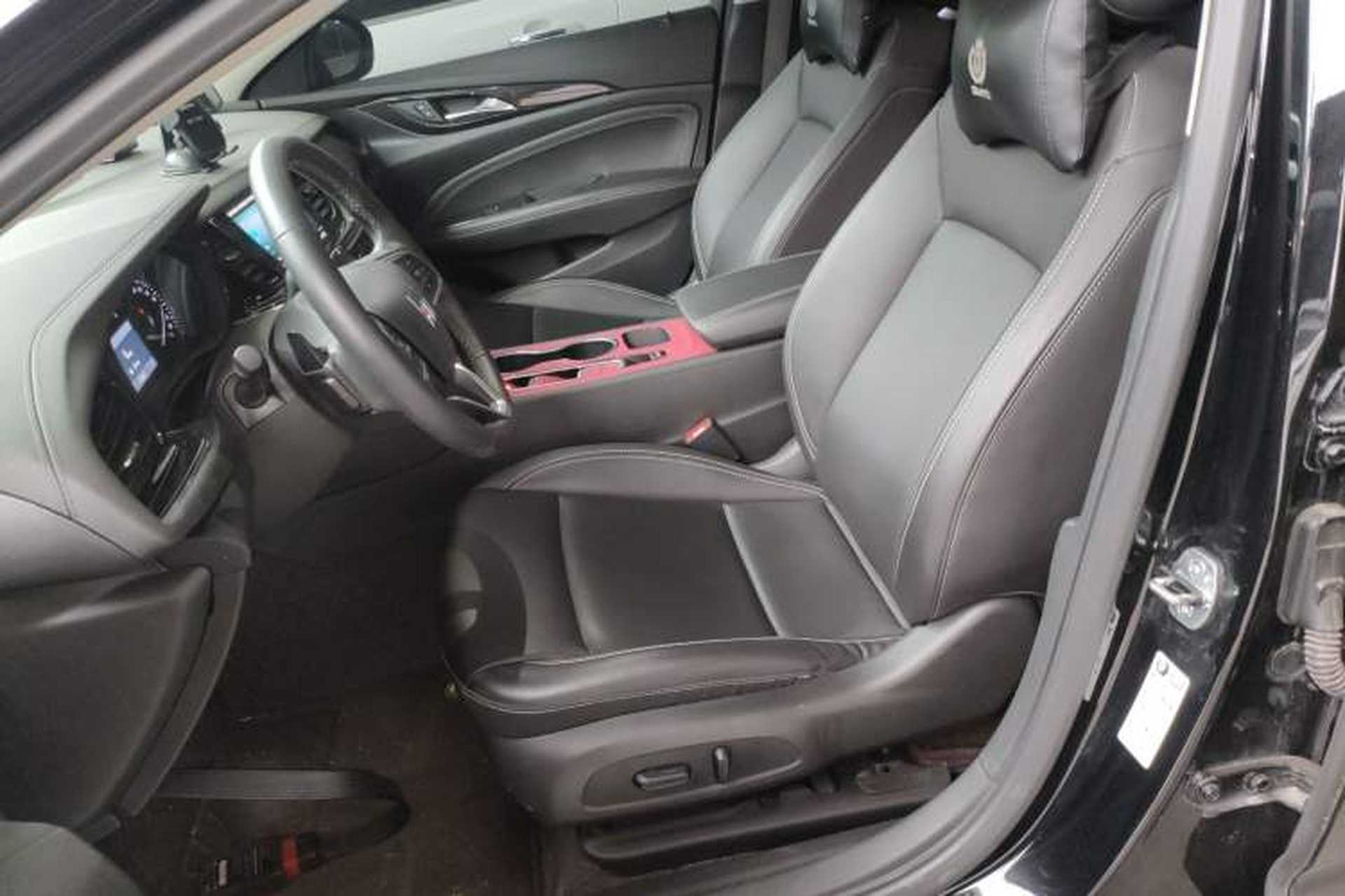 Used Buick Regal 2024 25T Deluxe Edition Left Front Seat