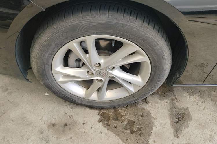 Used Buick Regal 2024 25T Deluxe Edition Left Front Wheel Hub