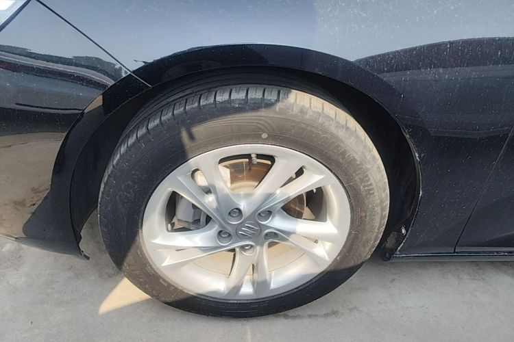 Used Buick Regal 2024 25T Deluxe Edition Left Front Wheel Hub