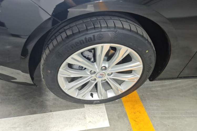 Used Buick Regal 2024 28T Luxury Edition Left Front Wheel Hub