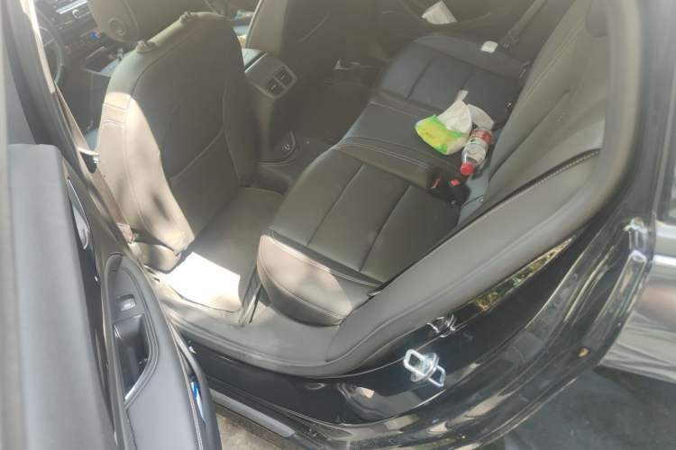Used Buick Regal 2024 Revised 25T Ultra-Comfort Edition Left Rear Seat