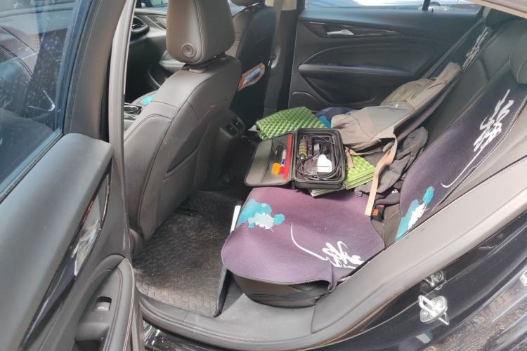 Used Buick Regal 2024 25T Deluxe Edition Left Rear Seat