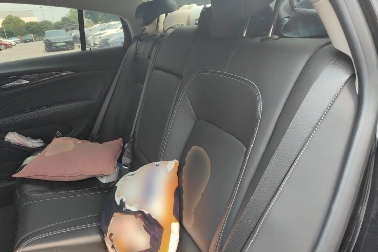 Used Buick Regal 2024 25T Deluxe Edition Left Rear Seat