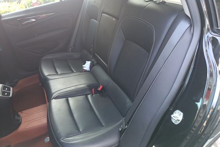 Used Buick Regal 2024 25T Deluxe Edition Left Rear Seat