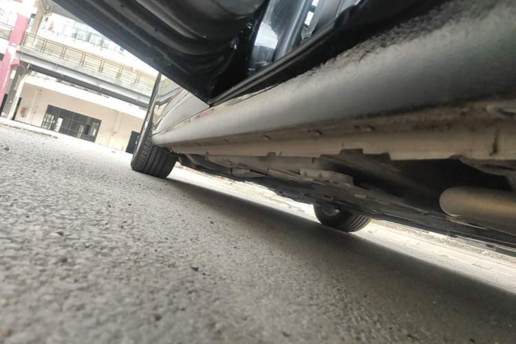 Used Buick Regal 2024 25T Deluxe Edition Left Side Sill