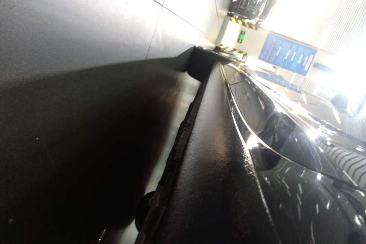 Used Buick Regal 2024 28T Luxury Edition Left Side Sill