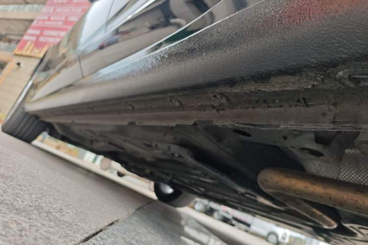 Used Buick Regal 2024 25T Deluxe Edition Left Side Sill