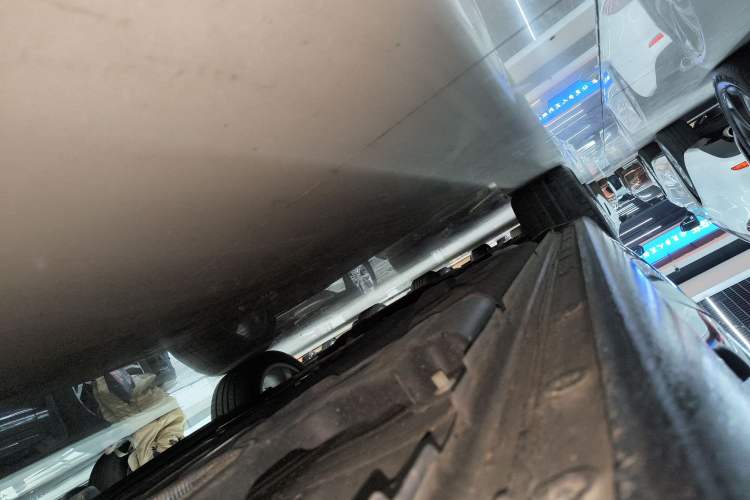 Used Buick Regal 2024 28T Luxury Edition Left Side Sill