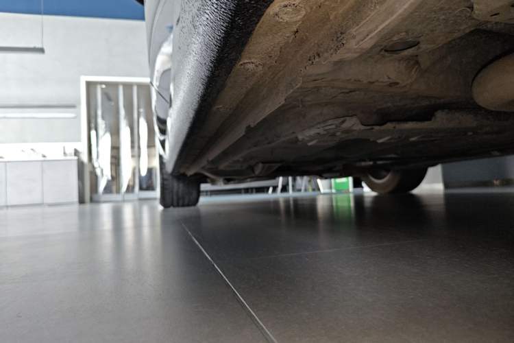 Used Buick Regal 2024 25T Deluxe Edition Left Side Sill