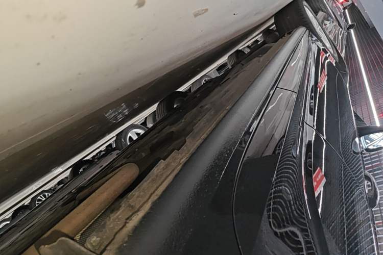 Used Buick Regal 2024 25T Deluxe Edition Left Side Sill