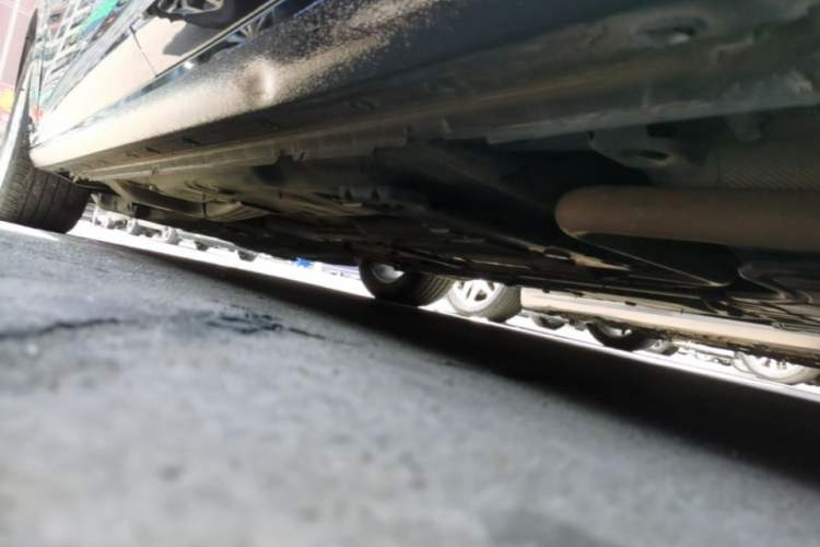 Used Buick Regal 2024 25T Deluxe Edition Left Side Sill