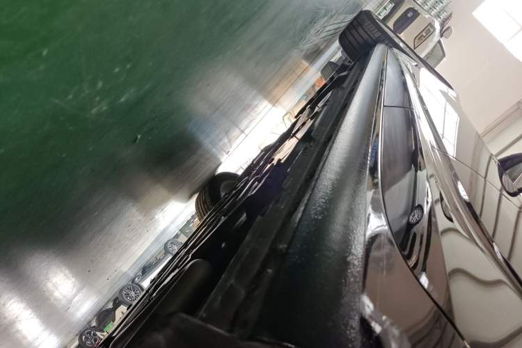 Used Buick Regal 2024 25T Deluxe Edition Left Side Sill