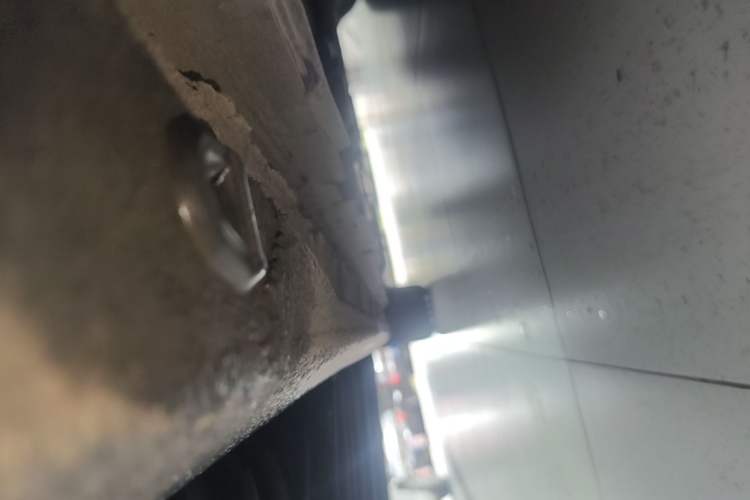 Used Buick Regal 2024 25T Deluxe Edition Left Side Sill