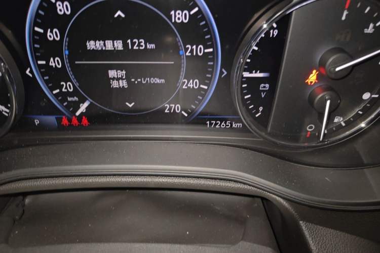 Used Buick Regal 2024 28T Luxury Edition Odometer Close Up