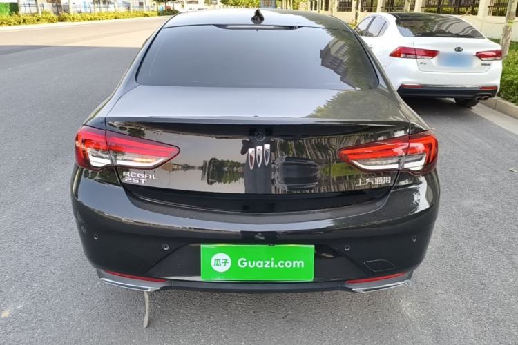 Used Buick Regal 2024 25T Deluxe Edition Rear