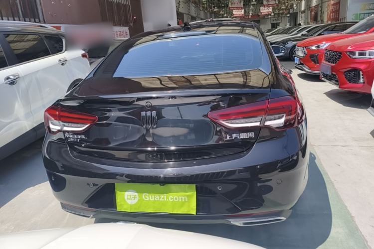 Used Buick Regal 2024 25T Deluxe Edition Rear