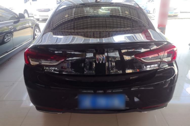 Used Buick Regal 2024 25T Deluxe Edition Rear