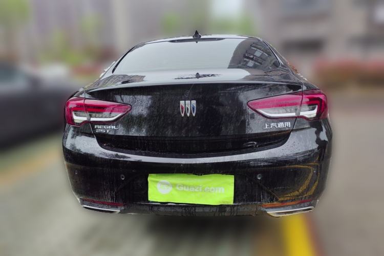 Used Buick Regal 2024 25T Deluxe Edition Rear