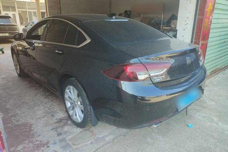 Used Buick Regal 2024 28T Luxury Edition Rear Left 45 Deg