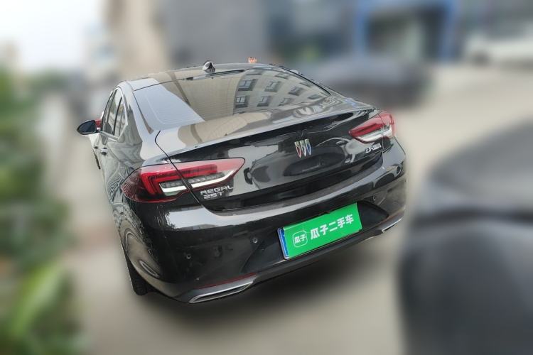 Used Buick Regal 2024 25T Deluxe Edition Rear Left 45 Deg
