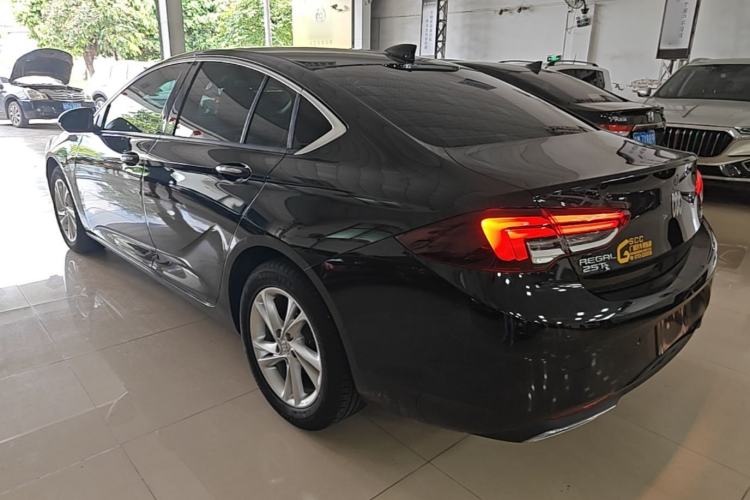 Used Buick Regal 2024 25T Deluxe Edition Rear Left 45 Deg