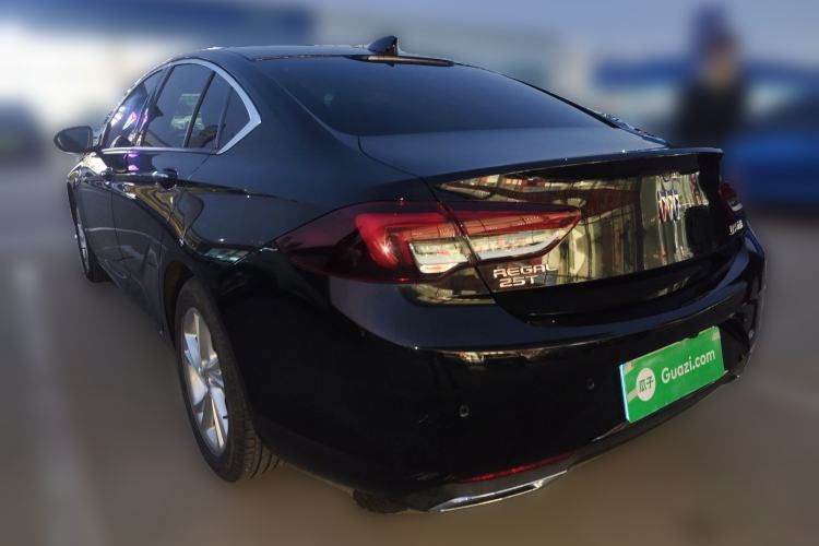 Used Buick Regal 2024 25T Deluxe Edition Rear Left 45 Deg