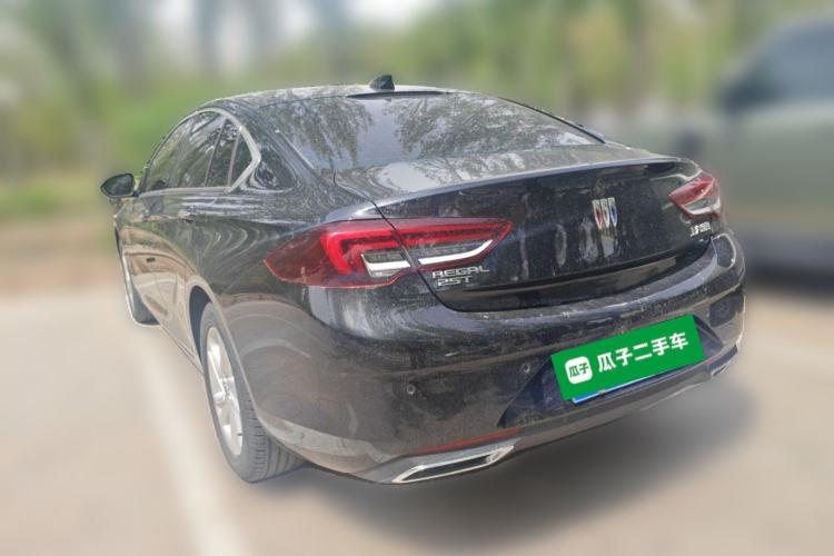 Used Buick Regal 2024 25T Deluxe Edition Rear Left 45 Deg