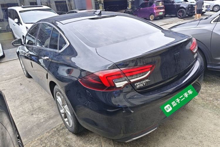 Used Buick Regal 2024 25T Deluxe Edition Rear Left 45 Deg