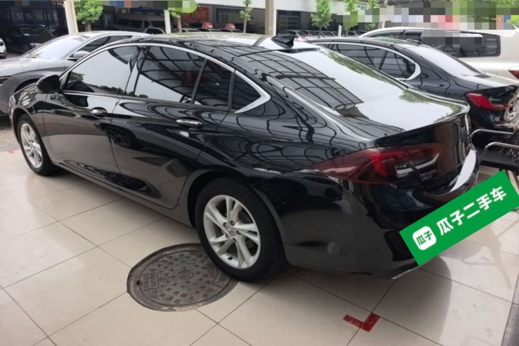 Used Buick Regal 2024 25T Deluxe Edition Rear Left 45 Deg