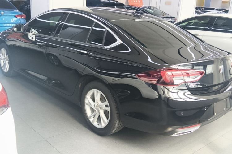 Used Buick Regal 2024 25T Deluxe Edition Rear Left 45 Deg