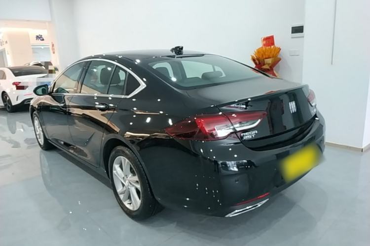Used Buick Regal 2024 25T Deluxe Edition Rear Left 45 Deg