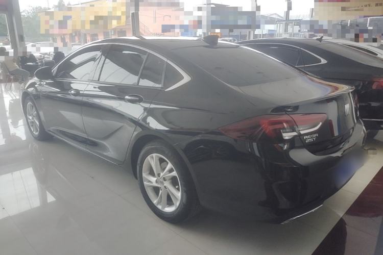 Used Buick Regal 2024 25T Deluxe Edition Rear Left 45 Deg