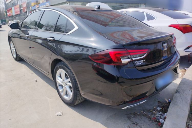 Used Buick Regal 2024 25T Deluxe Edition Rear Left 45 Deg