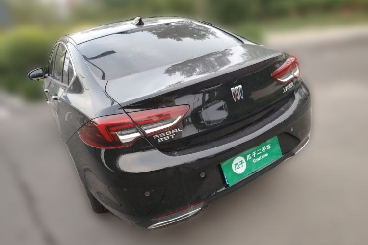 Used Buick Regal 2024 25T Deluxe Edition Rear Left 45 Deg