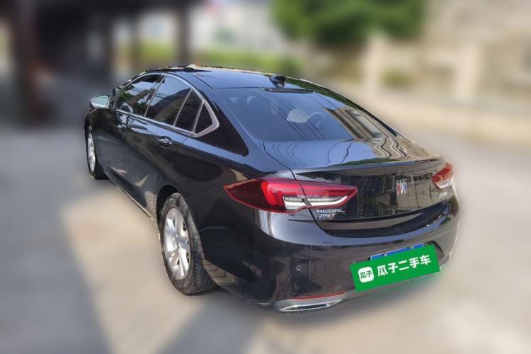 Used Buick Regal 2024 25T Deluxe Edition Rear Left 45 Deg