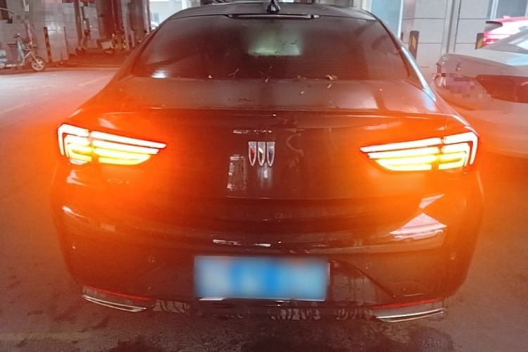 Used Buick Regal 2024 25T Deluxe Edition Rear